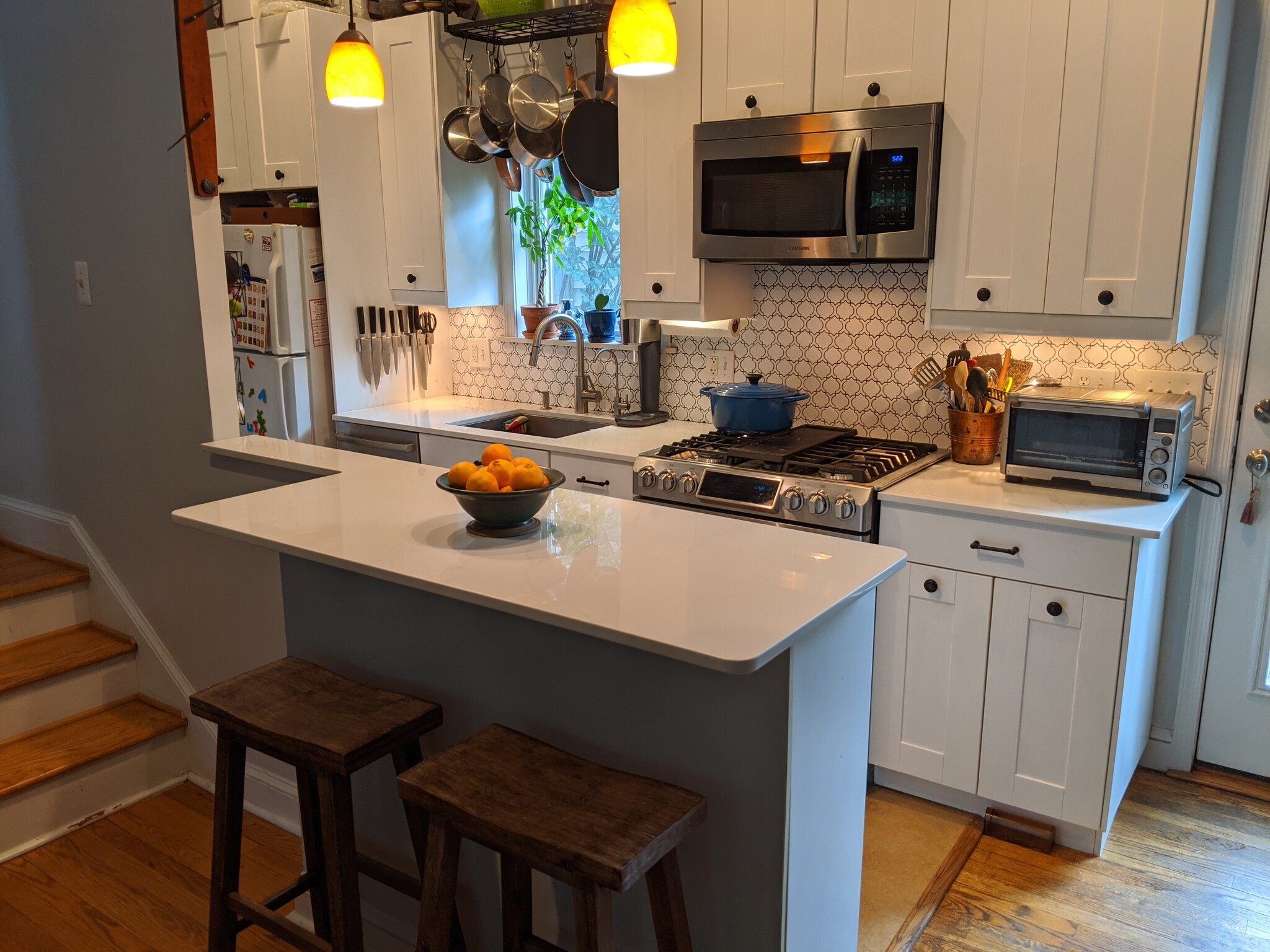 kitchen - 419 A St NE