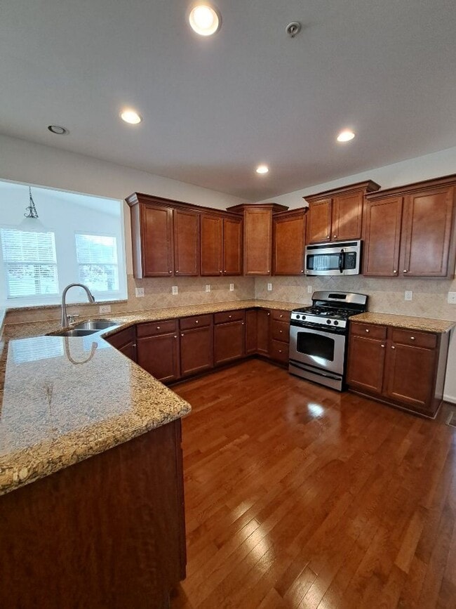 Building Photo - 17305 Madrillon Way