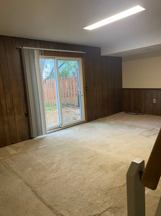 Building Photo - 4238 Mohican Dr