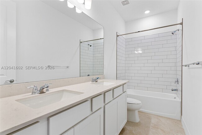 Building Photo - 8344 NW 7th Pl