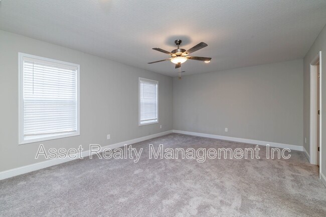 Building Photo - 7703 Honey Oaks Rd