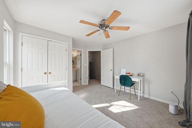 Building Photo - 6603 Netties Ln