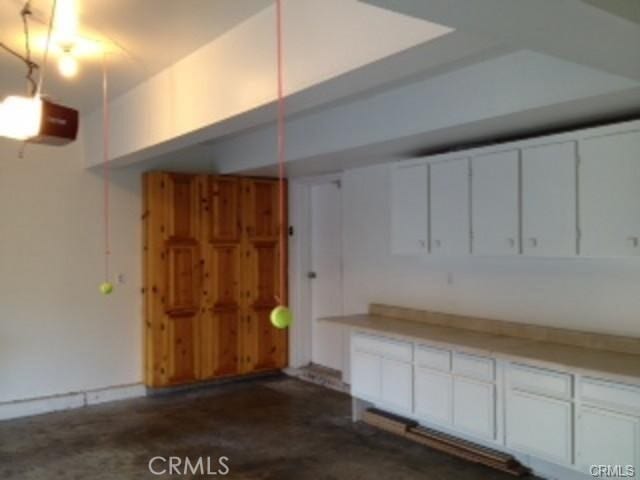 Building Photo - 2570 Coventry Cir