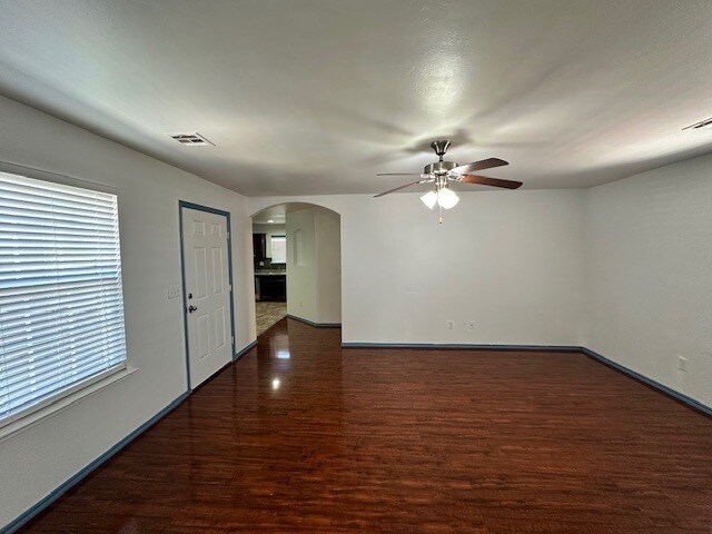 Building Photo - 6144 Cielo Ter