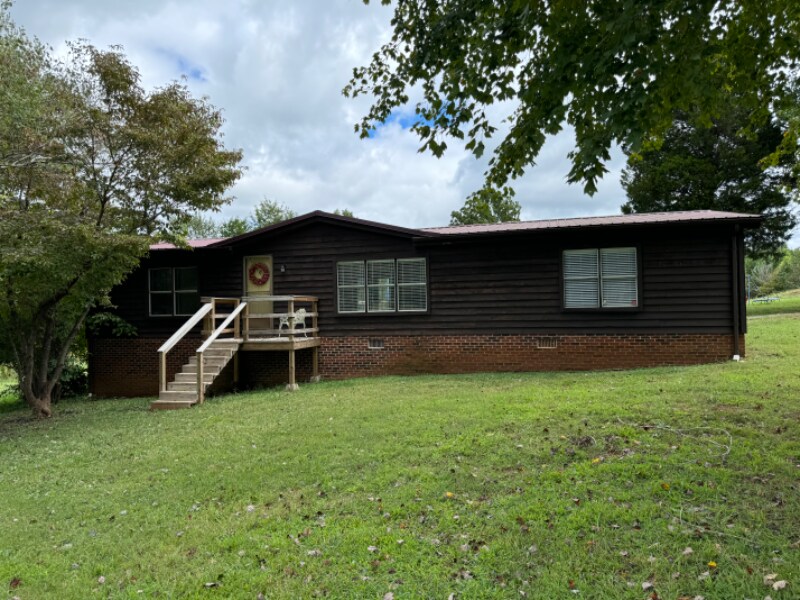 Building Photo - 3900 Johnson Rd