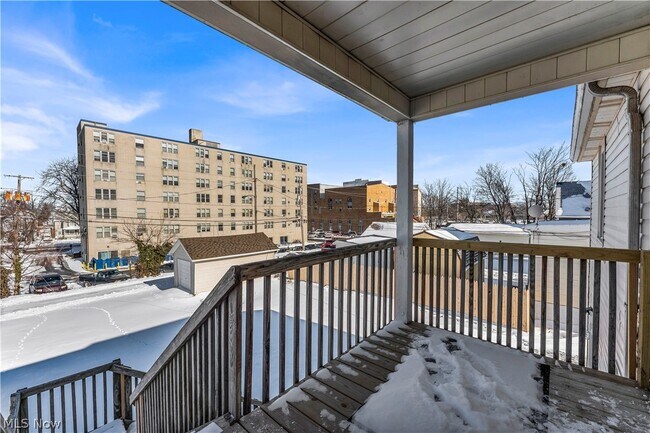 Building Photo - 1026 W Fourth St