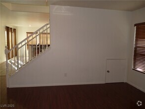 Building Photo - 741 Jewel Tower St