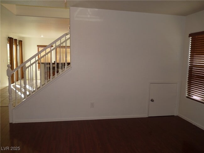 Building Photo - 741 Jewel Tower St
