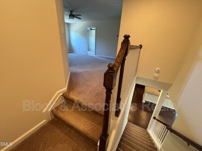 Building Photo - 1009 Magnolia Blossom Ln