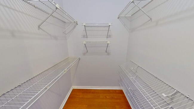 Building Photo - 3200 Selwyn Farms Ln