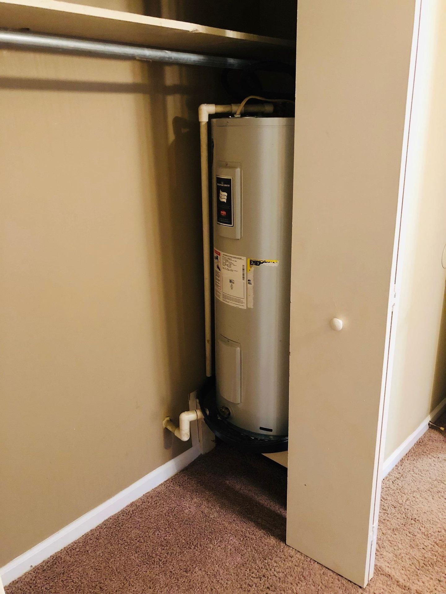 Building Photo - 506 B St