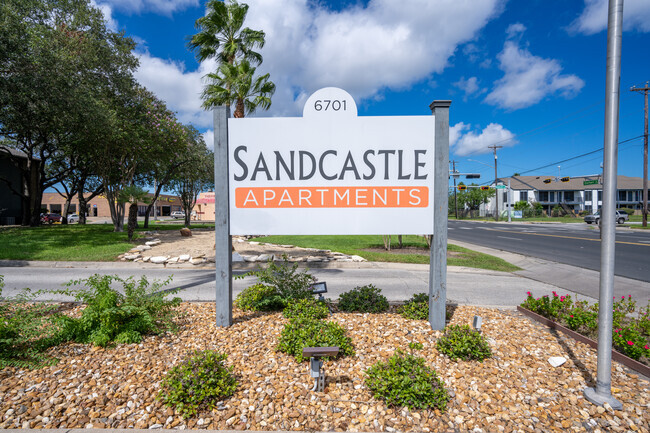 Building Photo - Sandcastle Apartments