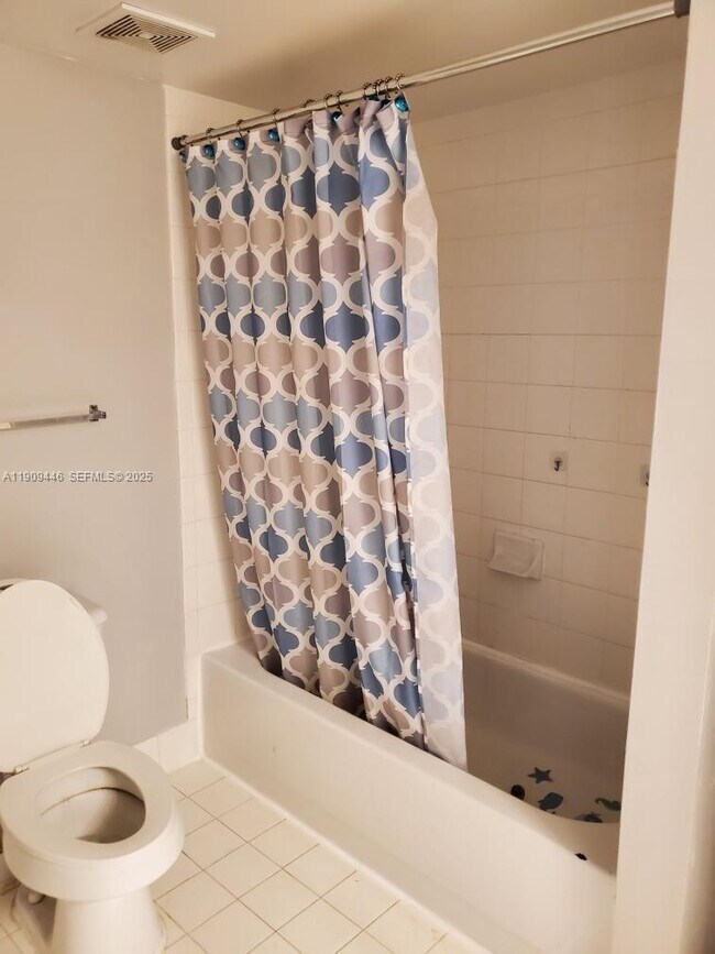 Building Photo - 7872 Sonoma Springs Cir