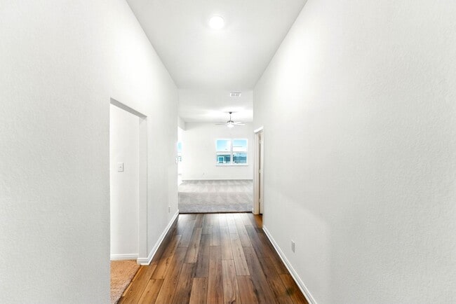 Building Photo - 1151 Amy Dr
