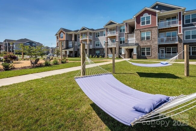 Building Photo - 12509 Crown Park Ct