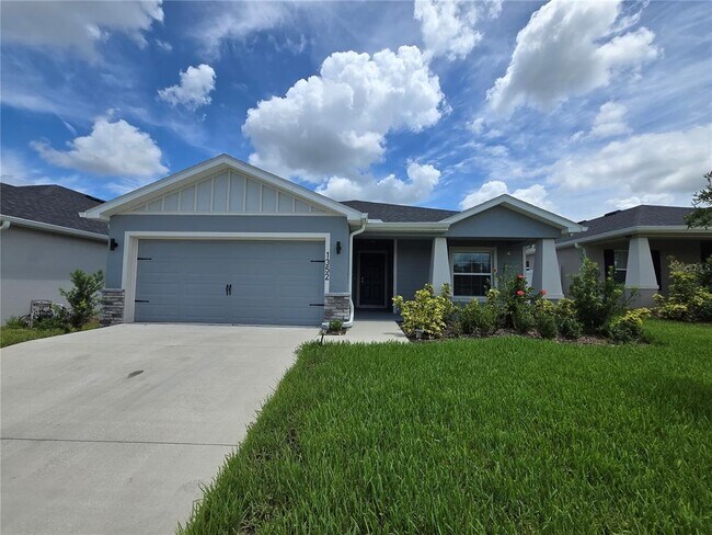 Primary Photo - 1352 Mountain Flower Ln
