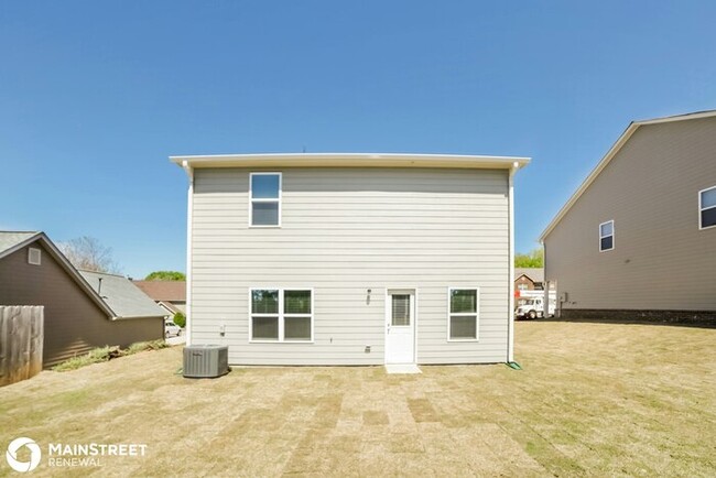 Building Photo - 517 Firethorn Ct