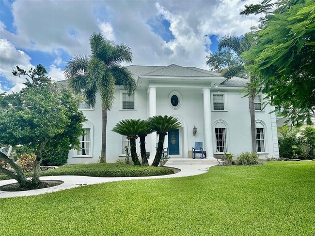 Primary Photo - 4911 St Croix Dr