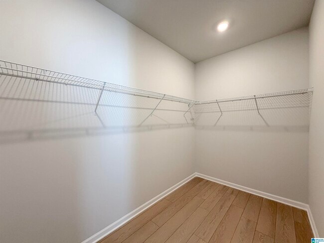 Building Photo - 214 Stockyard Cir