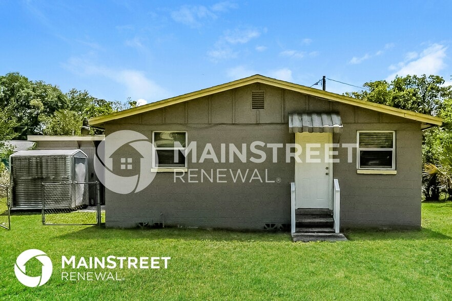 Building Photo - 2329 Burgoyne Ct