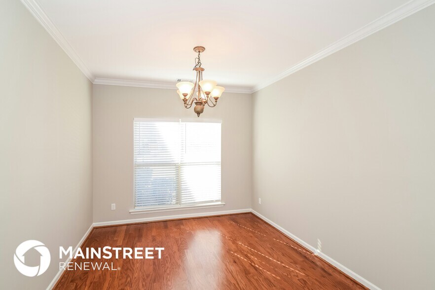 Building Photo - 8270 Owen Park Dr