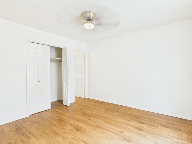Building Photo - 308 Ehlinger Dr