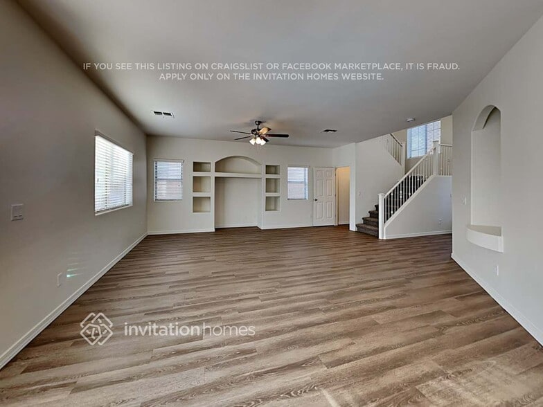 Building Photo - 5015 W Burgess Ln