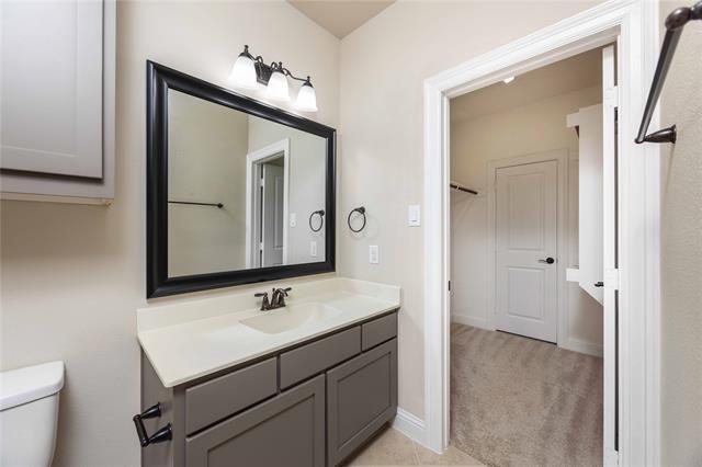 Building Photo - 3025 Hurstwood Dr