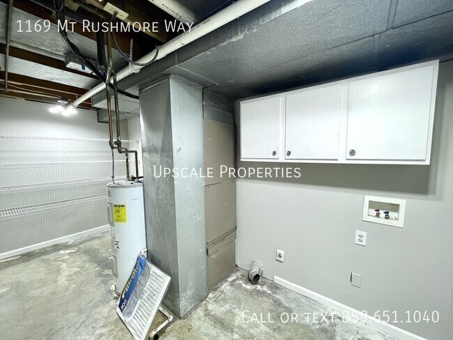 Building Photo - 1169 Mt Rushmore Way