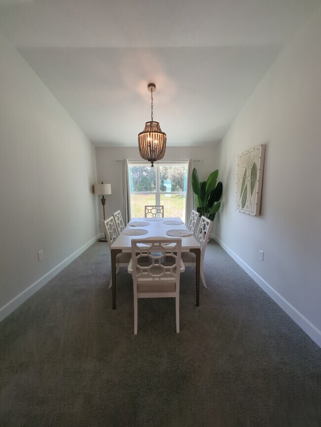 Building Photo - 980 Ibis Cir