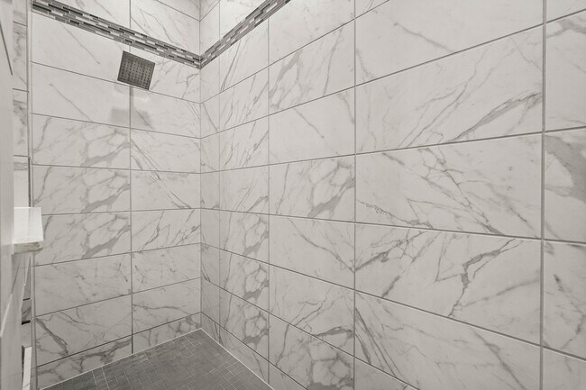 Building Photo - 1710 Forest Mist Dr