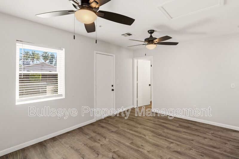 Building Photo - 840 E Turney Ave
