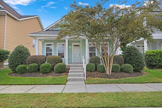 Primary Photo - Port Wentworth Cottage