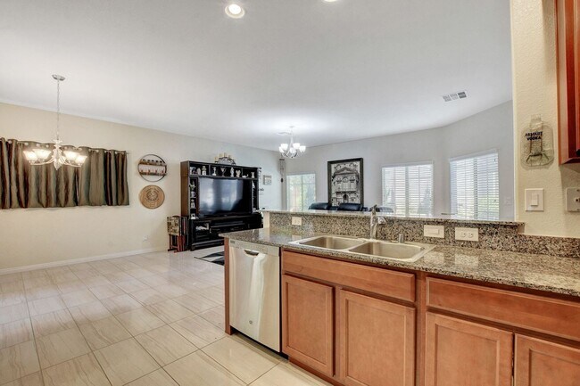 Building Photo - Beautiful Two Story Located on the Southwest
