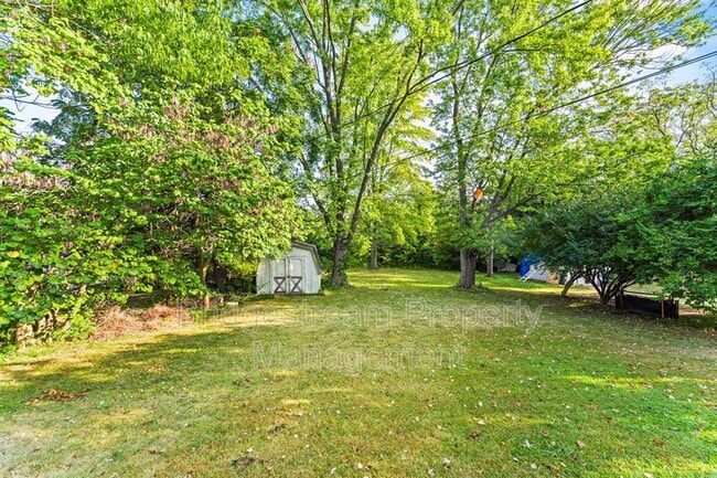 Building Photo - 924 Tradewind Dr