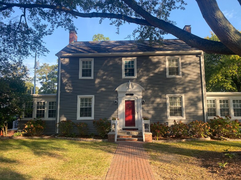 Primary Photo - 114 Thomas St