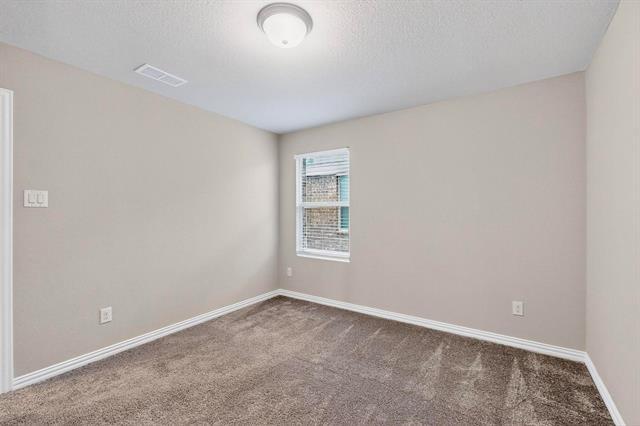 Building Photo - 333 Edmund Ln