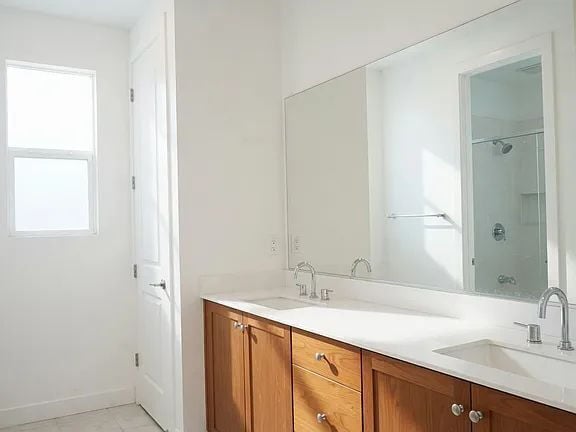 Building Photo - Welcome to this recently built 2024 home offering 1,977 sq ft of modern living space.