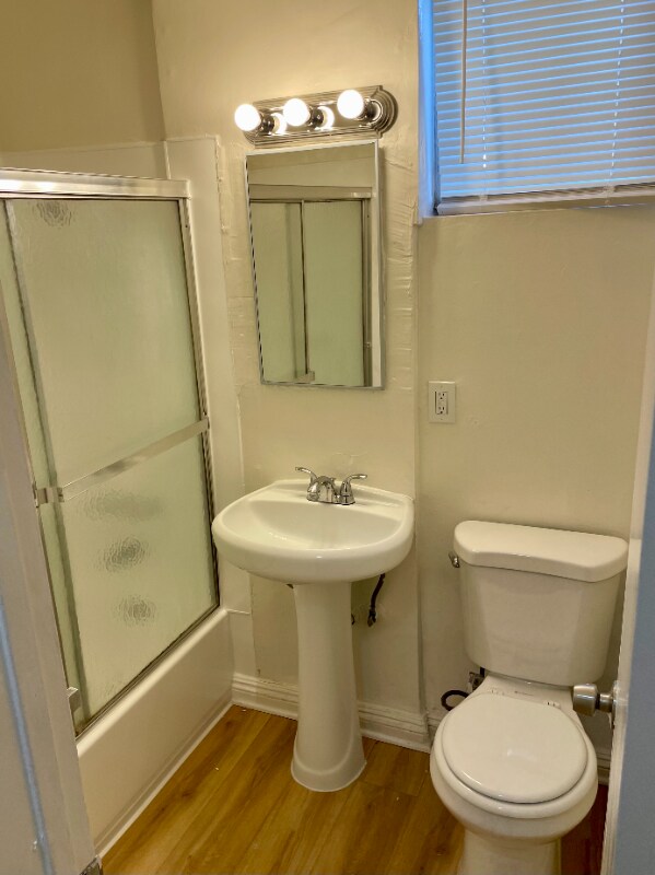 Building Photo - 12414 Dunrobin Ave