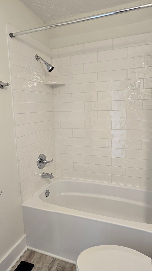 Building Photo - Fully Remodeled Historic Garfield Park Cha...