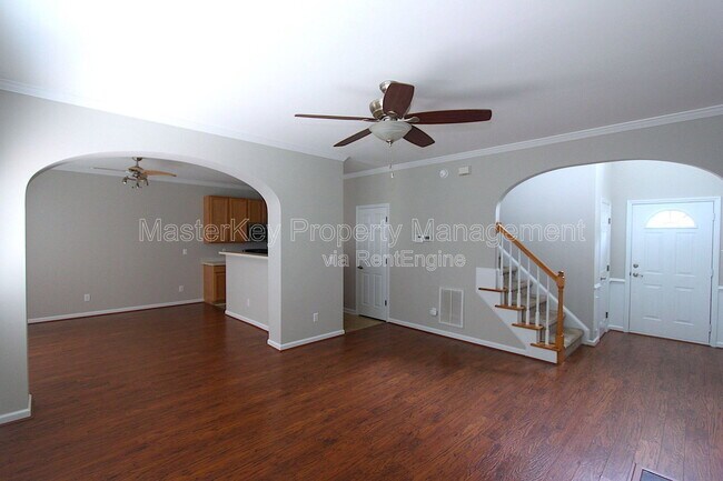 Building Photo - 2021 Betry Pl