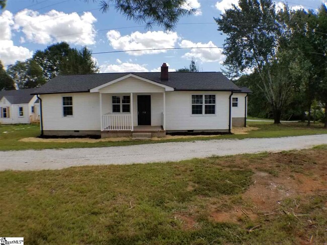 Building Photo - 518 Roe Rd
