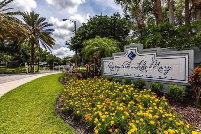 Building Photo - Lake Mary One bedroom Condo