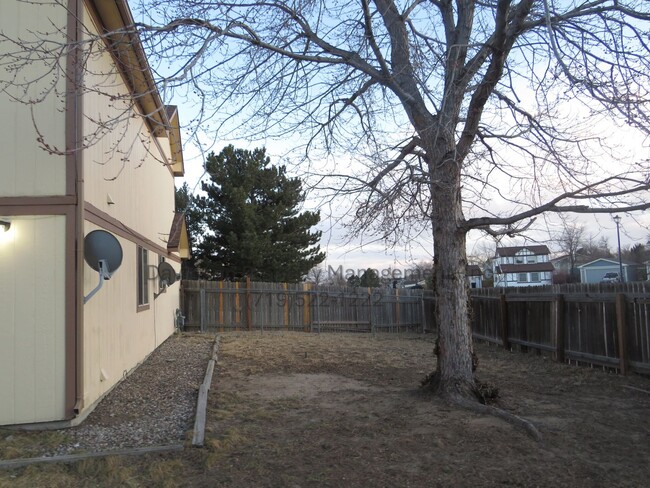Building Photo - Beautiful 3-Bedroom House in Eastern Color...