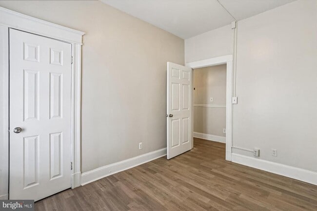 Building Photo - 150 Seaton Pl NW