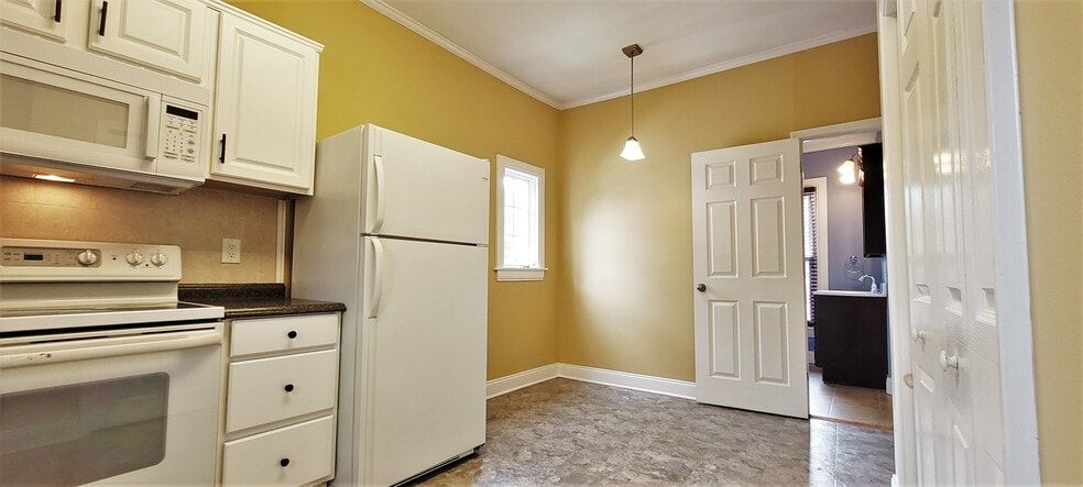 Kitchen - 350 Euclid Ave
