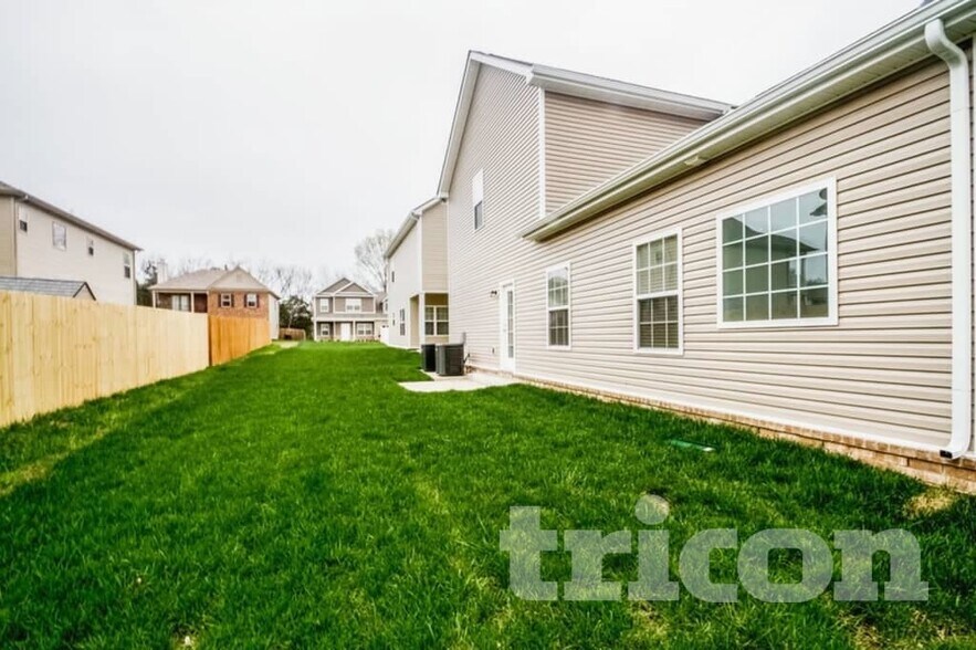 Building Photo - 4127 Effie Seward Dr