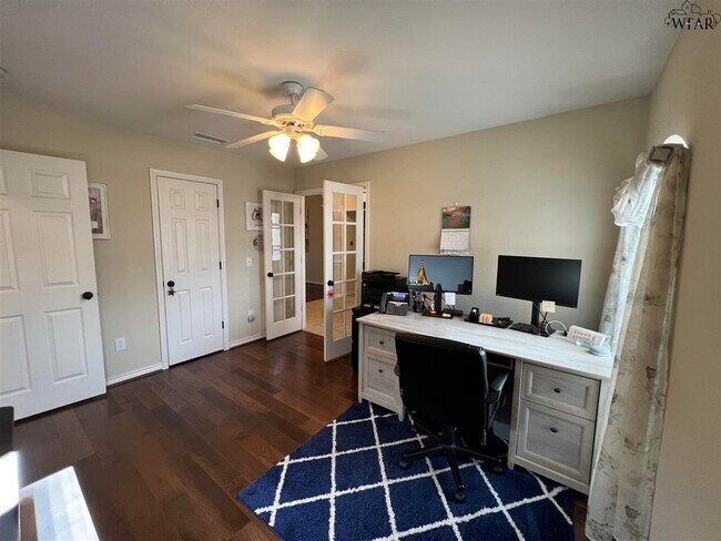 Building Photo - 6053 Laci Ln