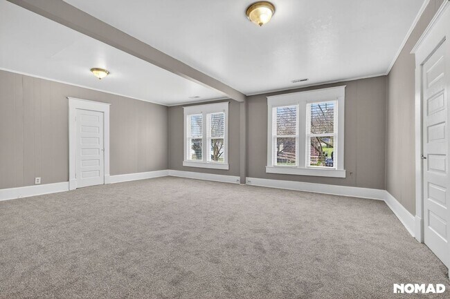 Building Photo - Charming 2BR Apartment in Winston Salem