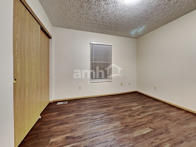 Building Photo - 159 Lofton Circle